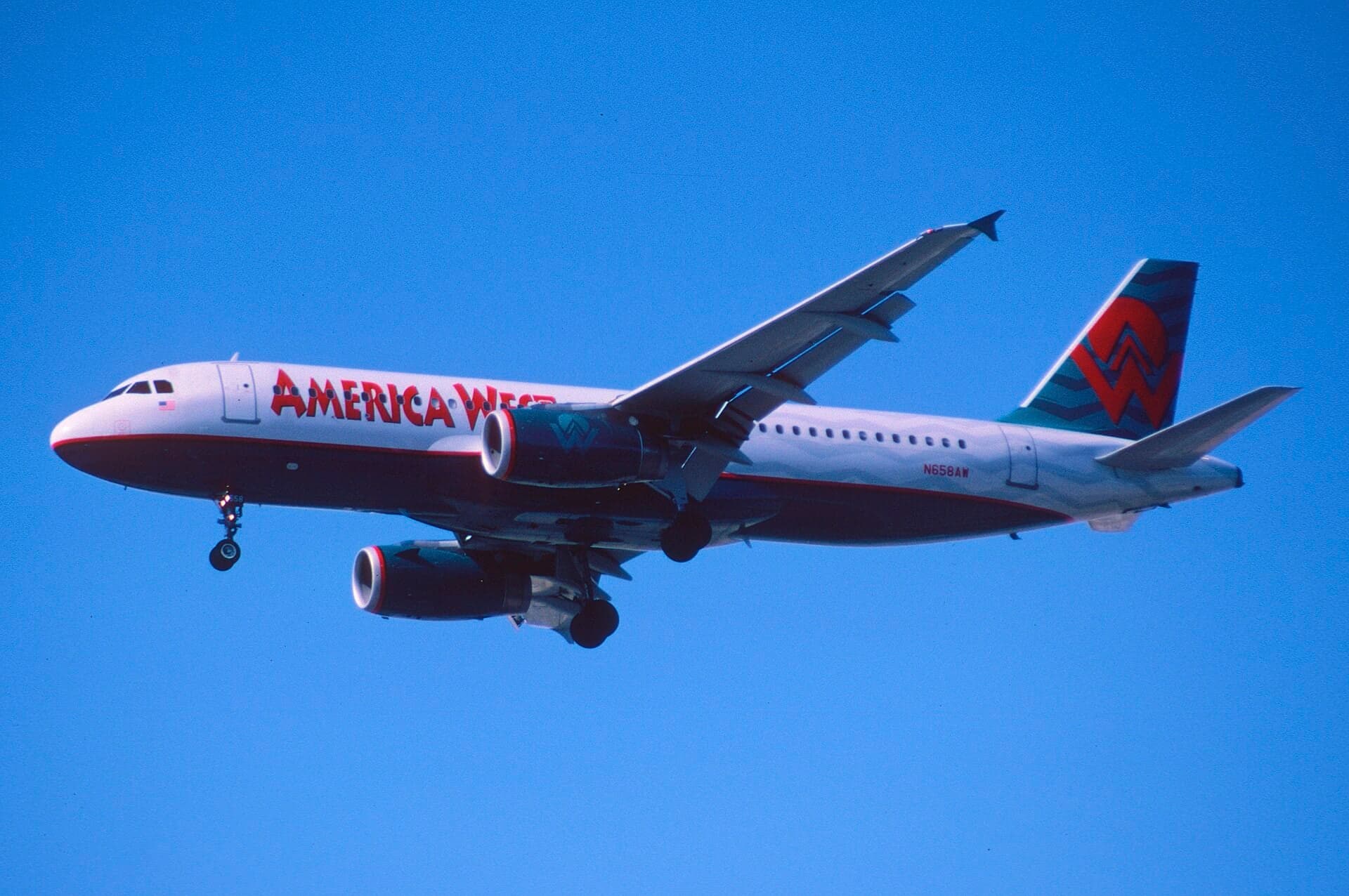 N658AW — Airbus