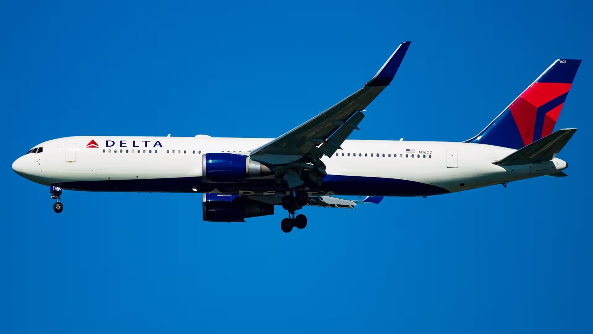 N1602 — Boeing