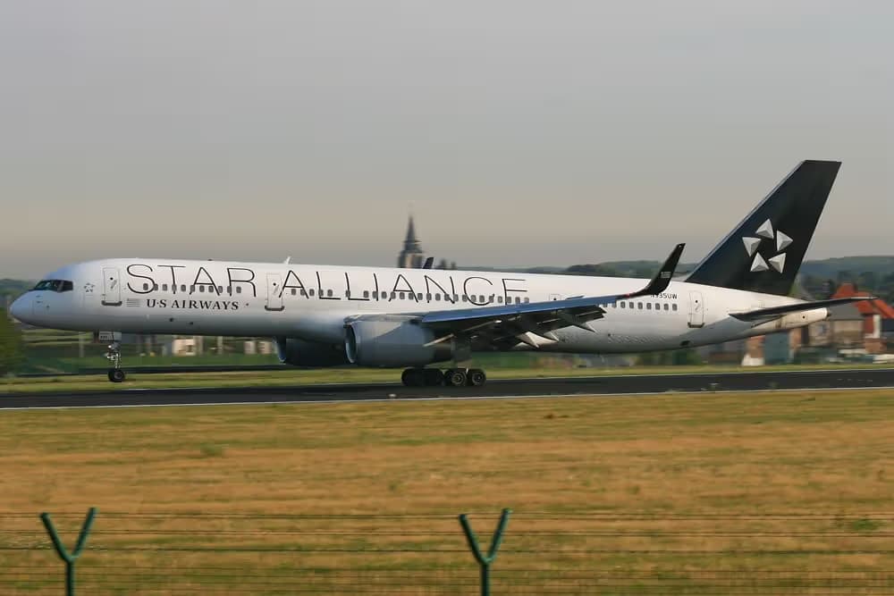 N935UW — Boeing