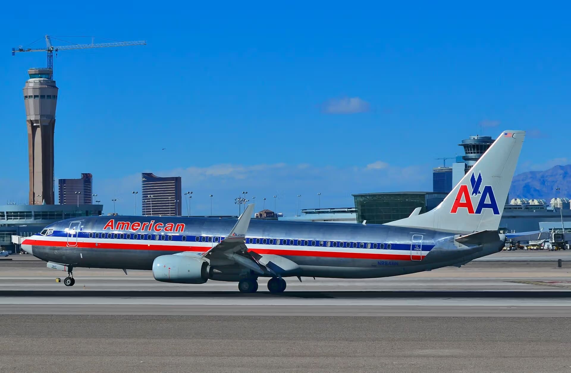 N884NN — Twin-engine aircraft