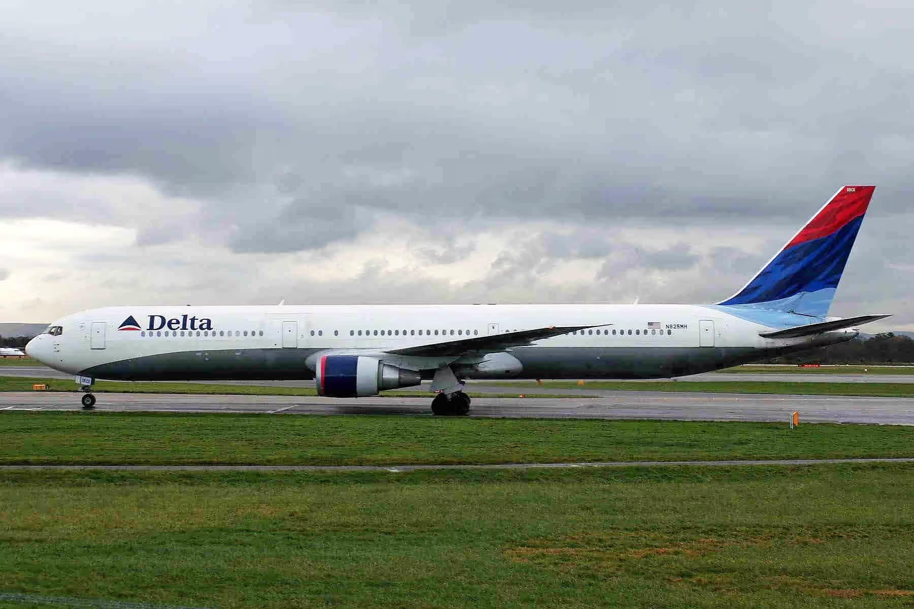 N825MH — Boeing