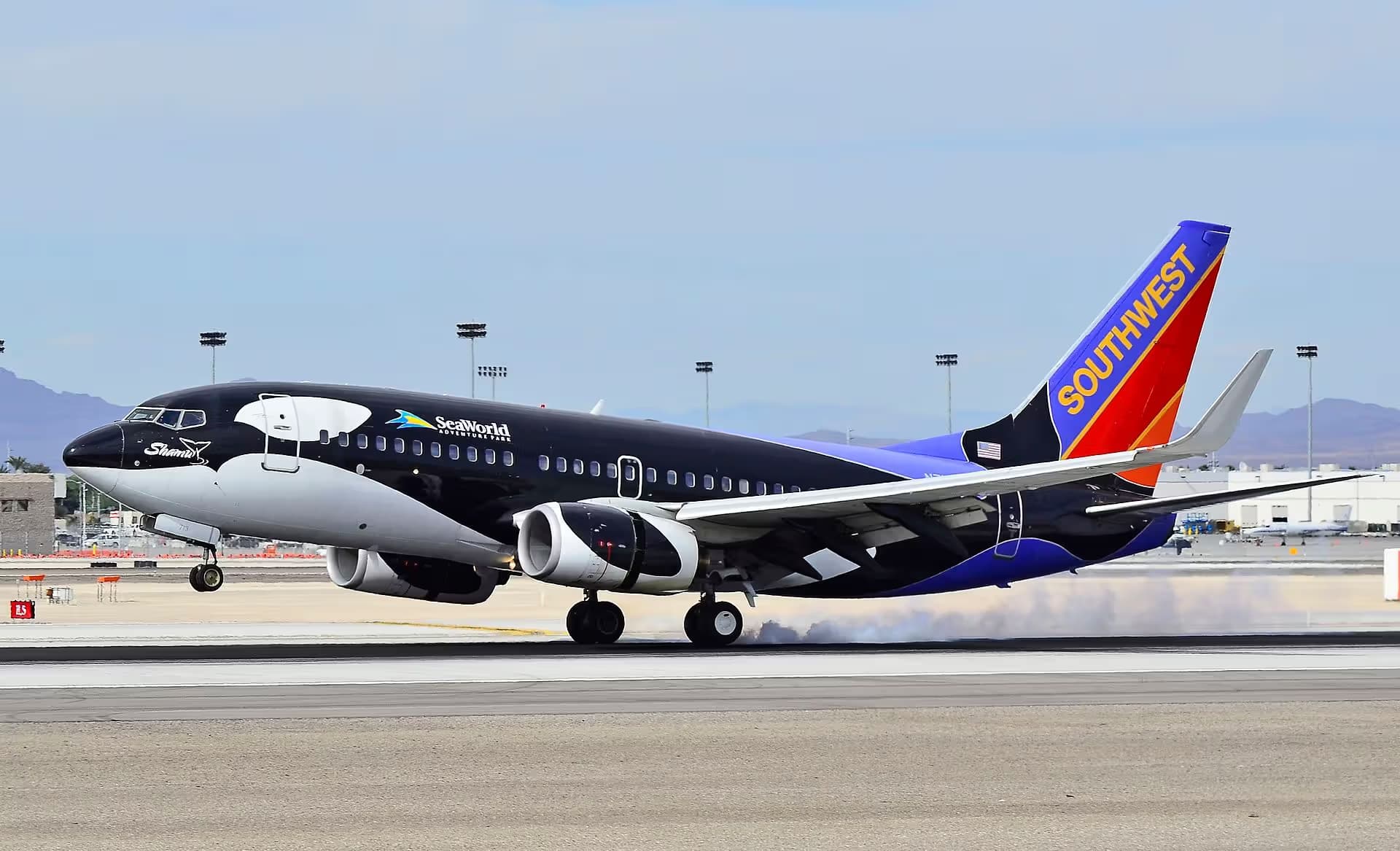 N713SW — Boeing