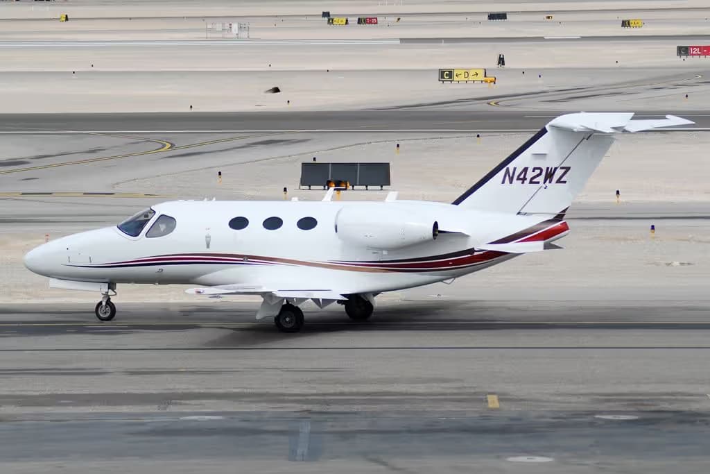 N42WZ — Cessna