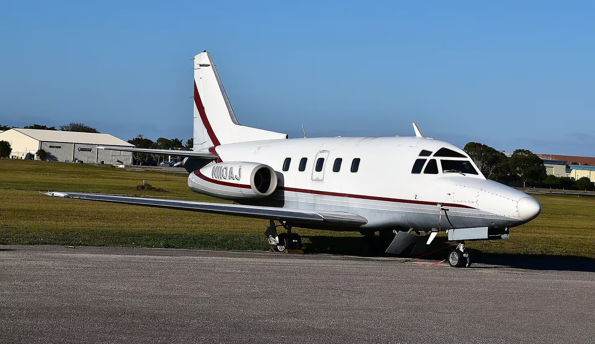 N110AJ — Business jet
