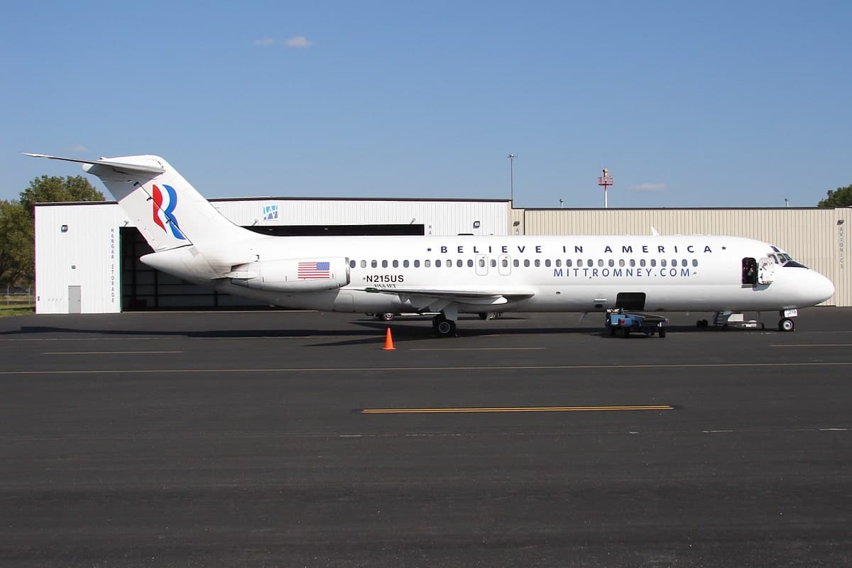 N215US — Aircraft