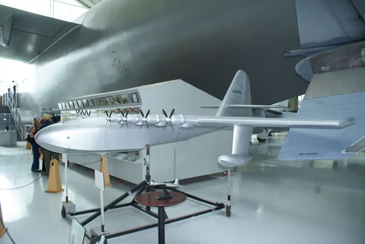 Unidentified — Aircraft