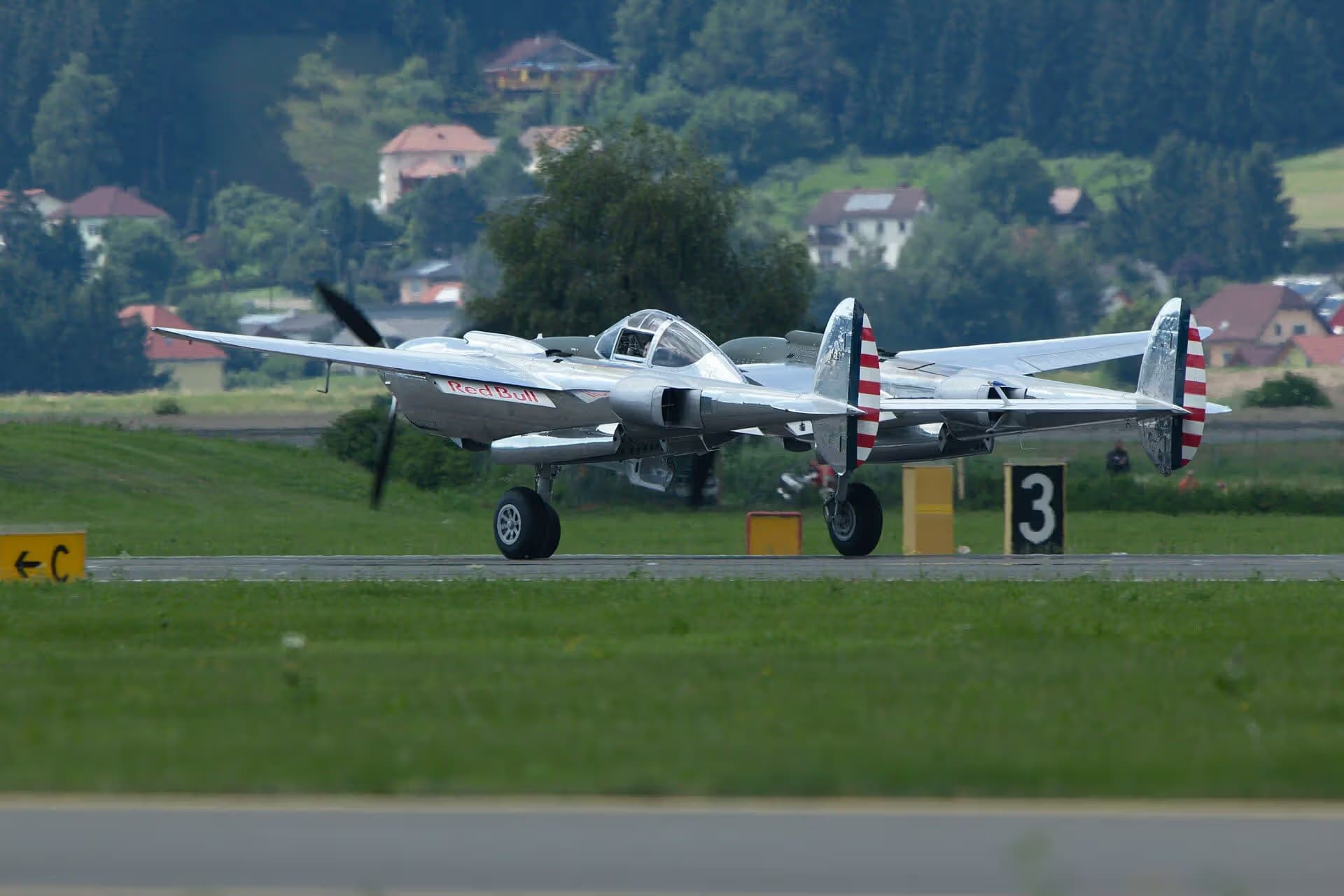N25Y — Lockheed