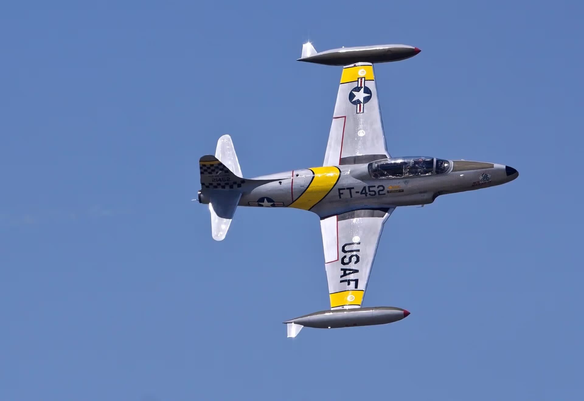N133HH — Warbird
