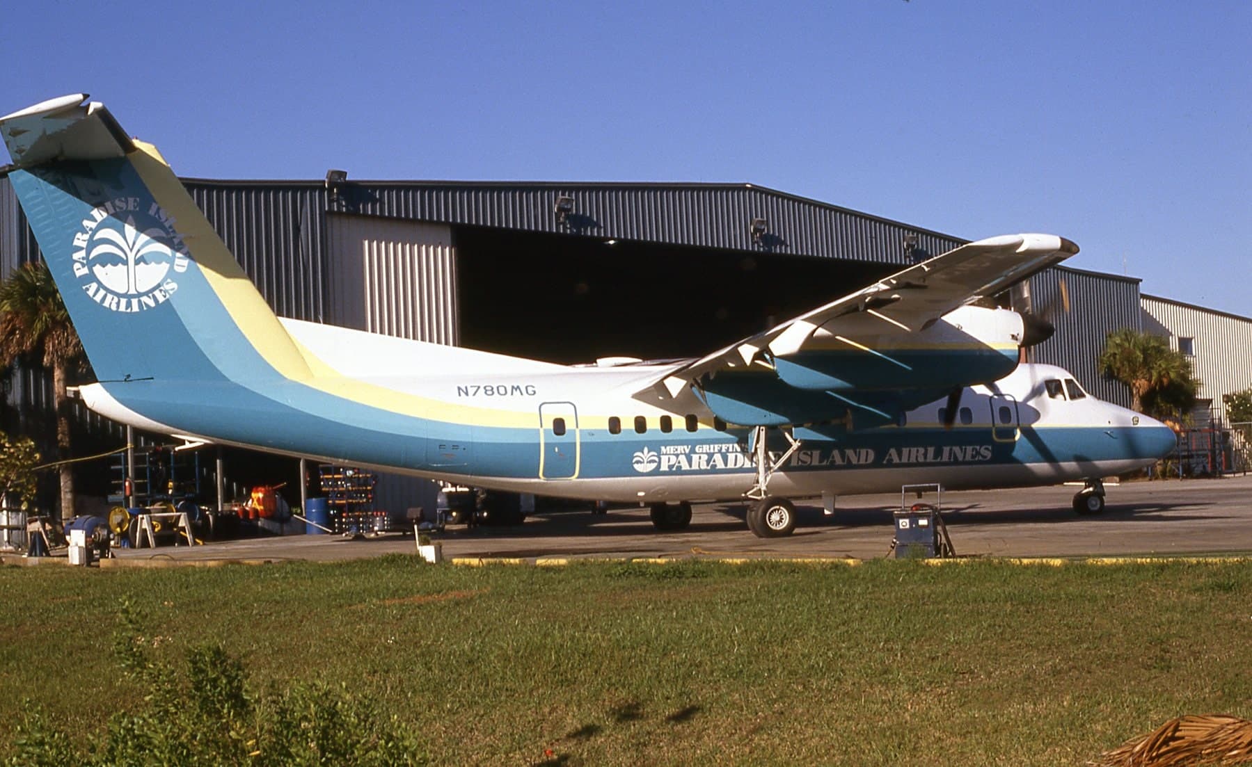 N780MG — De Havilland
