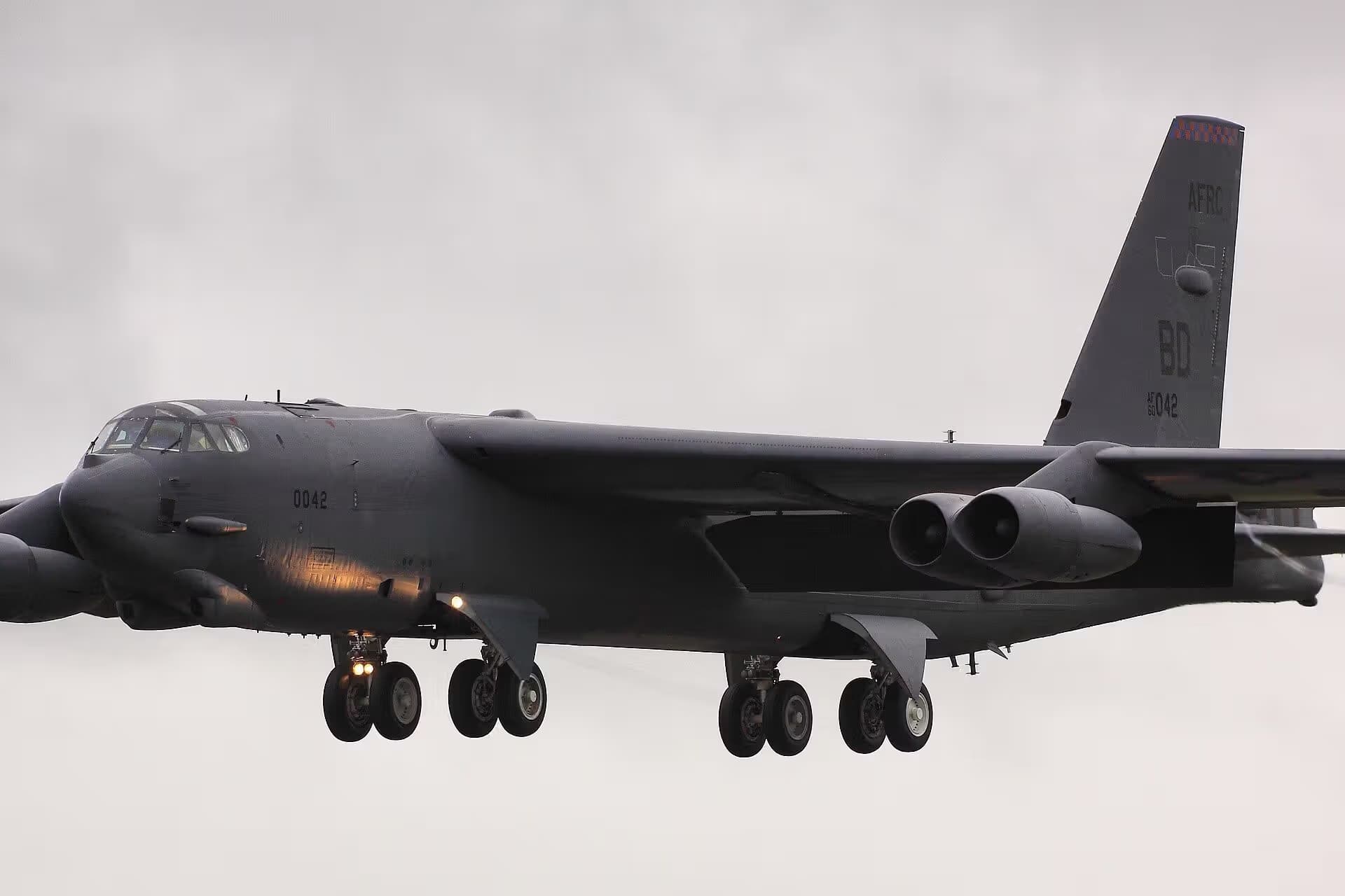 Unidentified — Aircraft