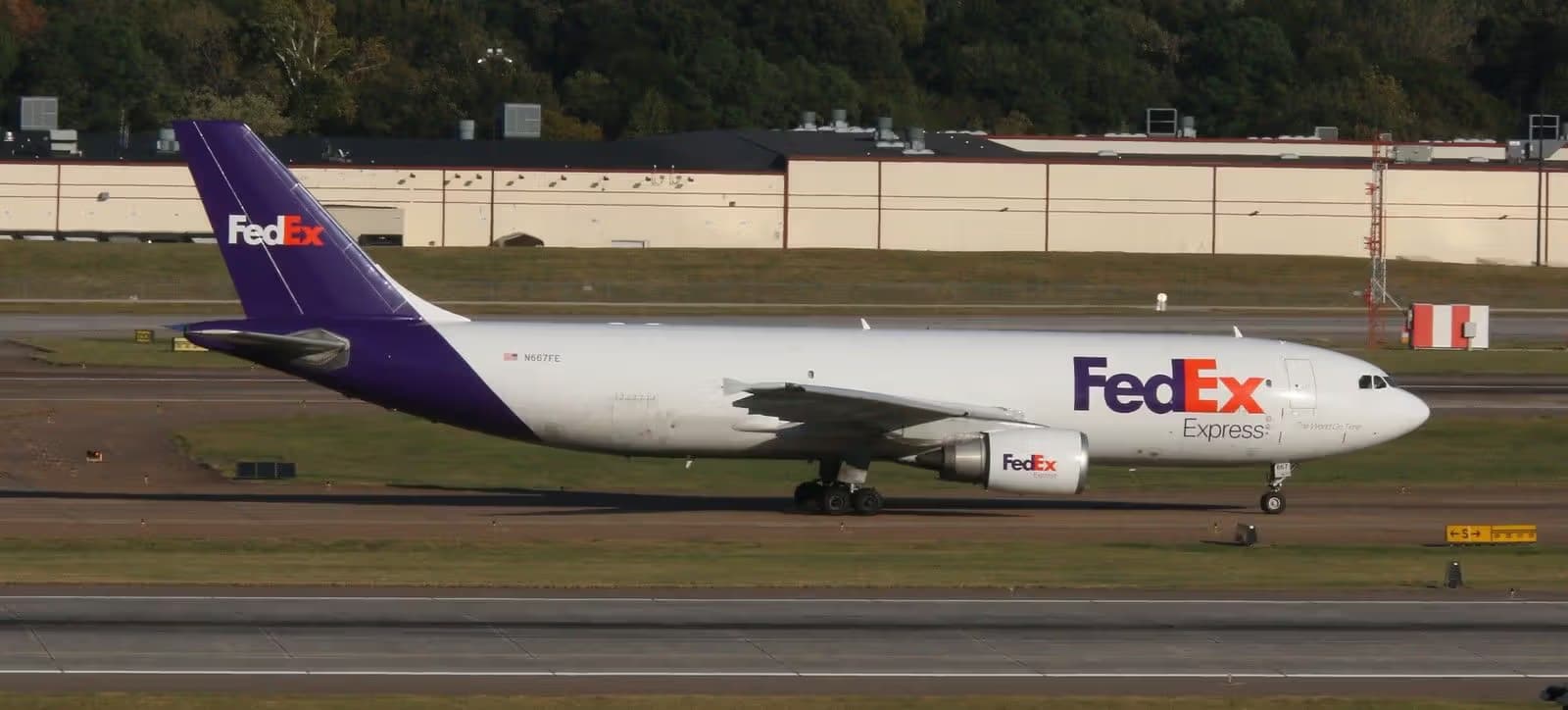 N667FE — Aircraft