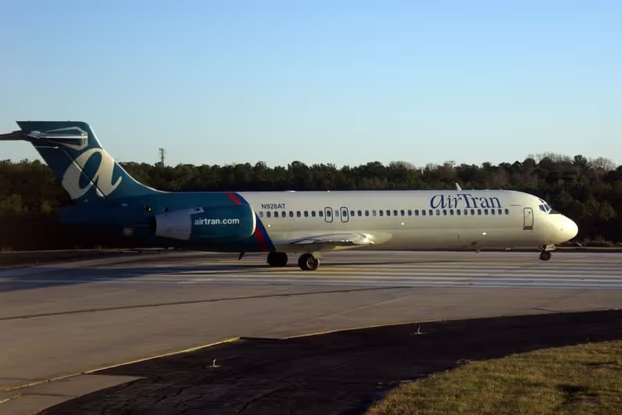 N928AT — Boeing