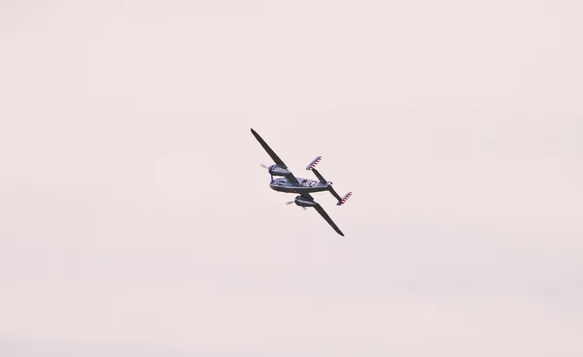 Unidentified — Lockheed