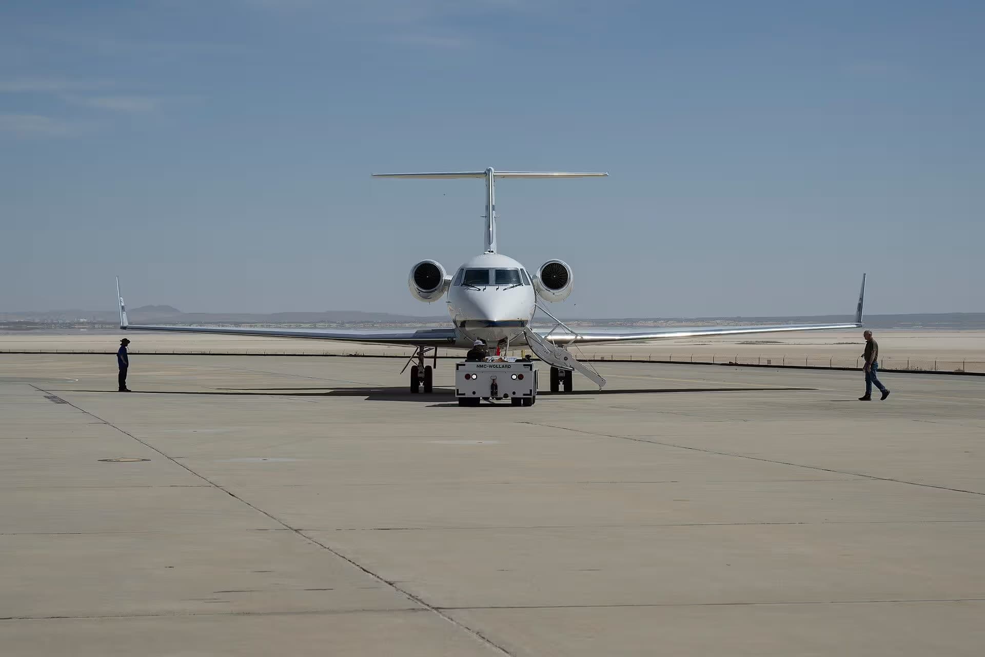N808NA — Business jet