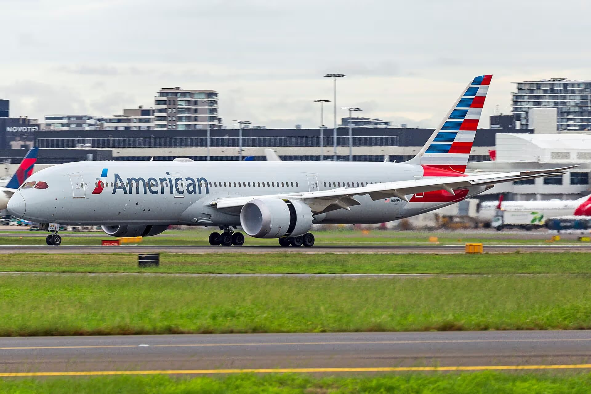 N839AA — Boeing