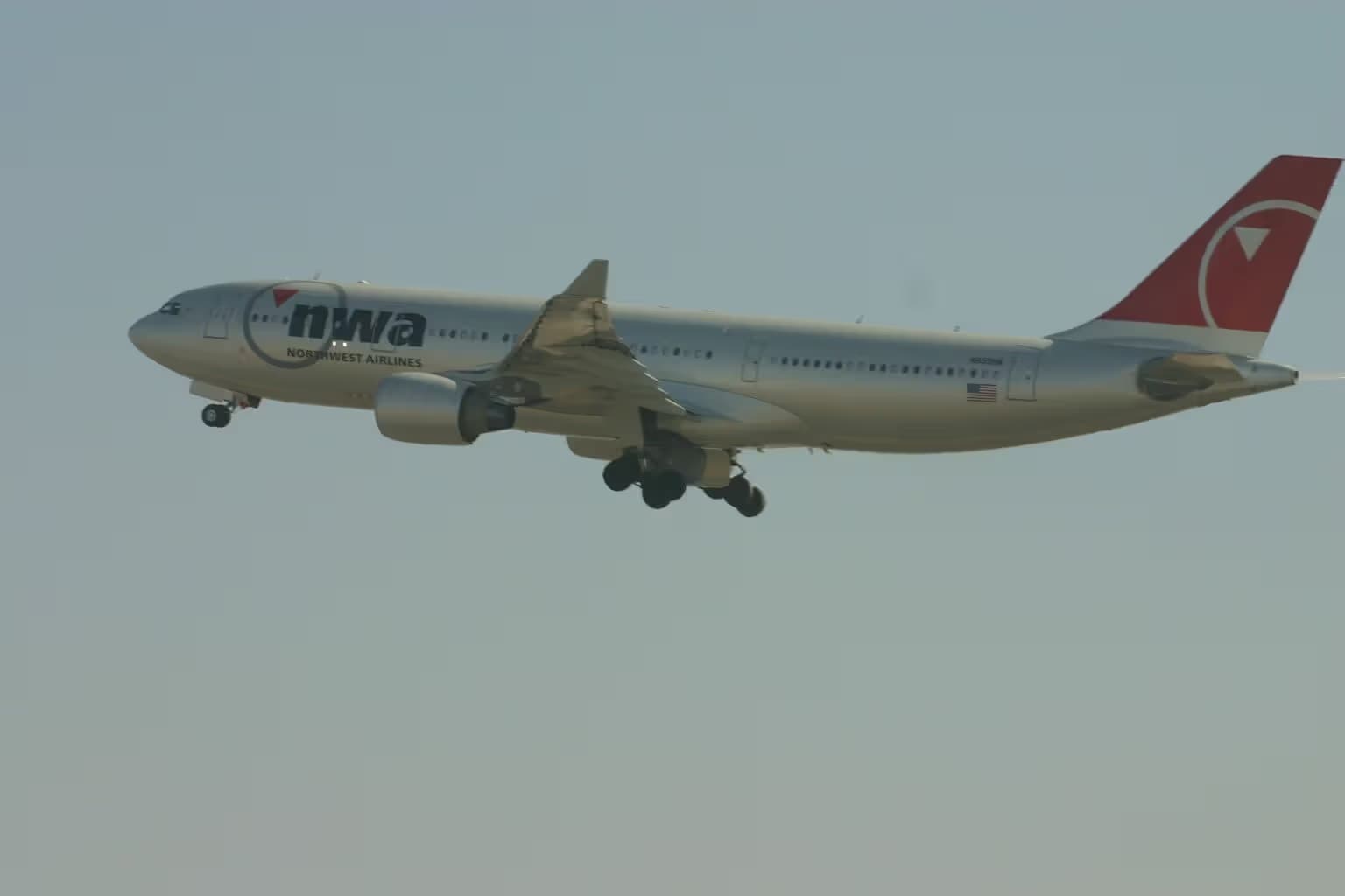 N855NW — Airbus
