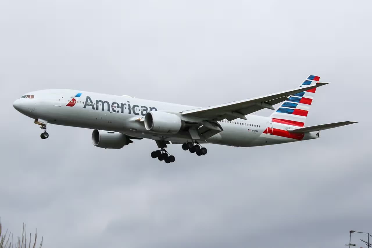 N751AN — Boeing