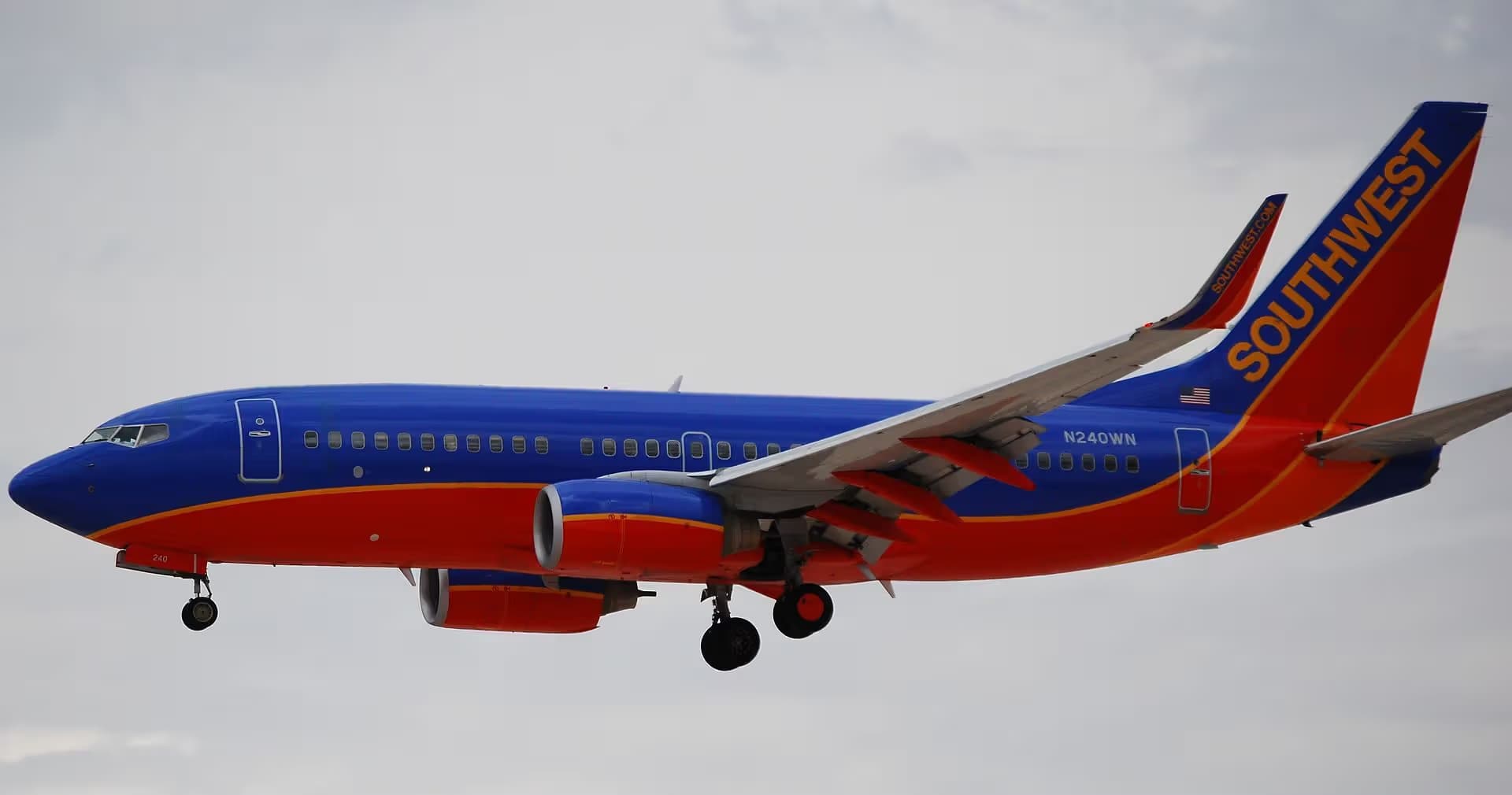 N240WN — Boeing