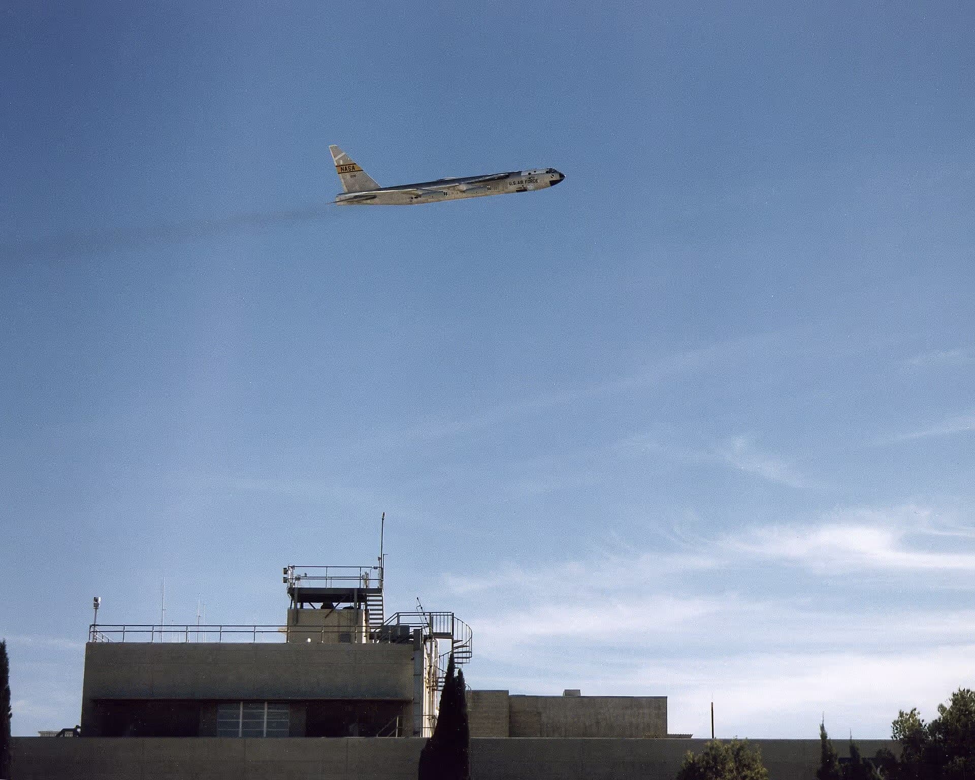 Unidentified — Aircraft