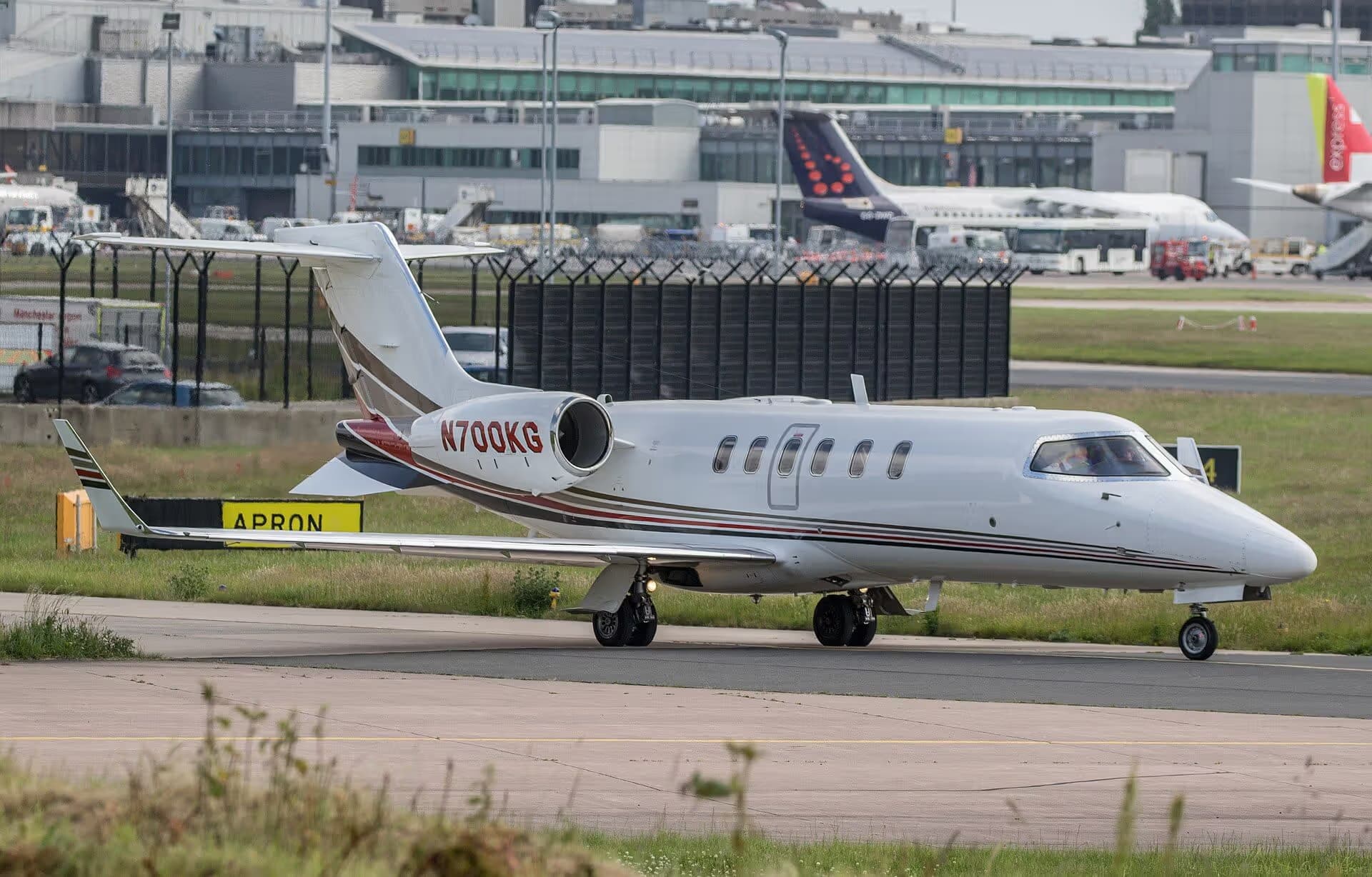 N700KG — Business jet