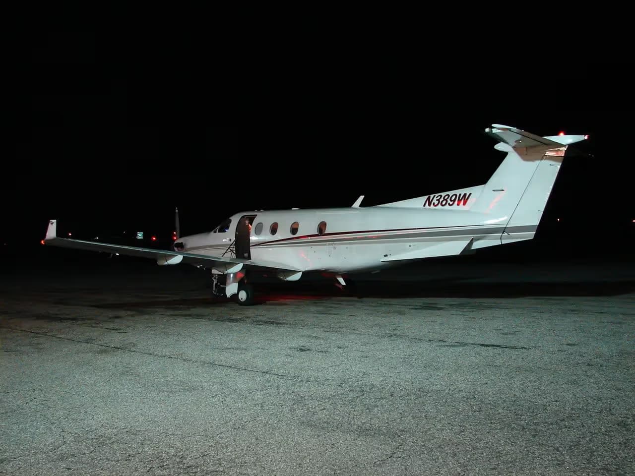 N389W — Pilatus
