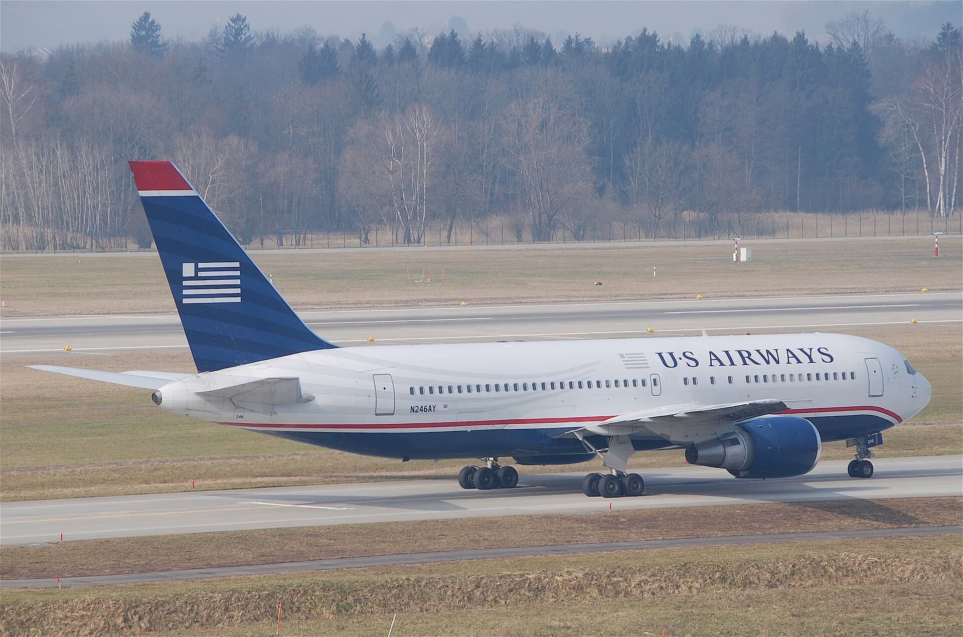 N246AY — Twin-engine aircraft