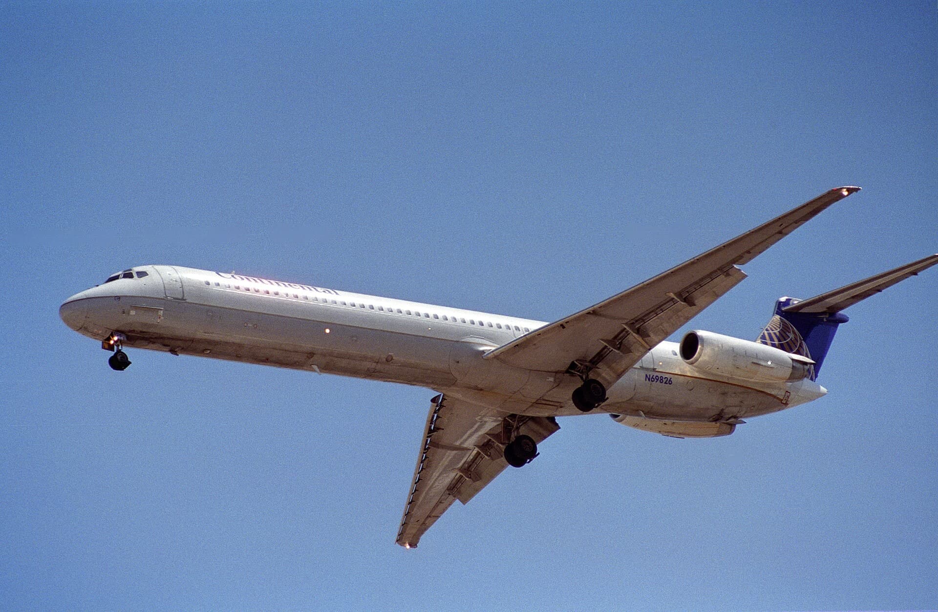 N69826 — Aircraft