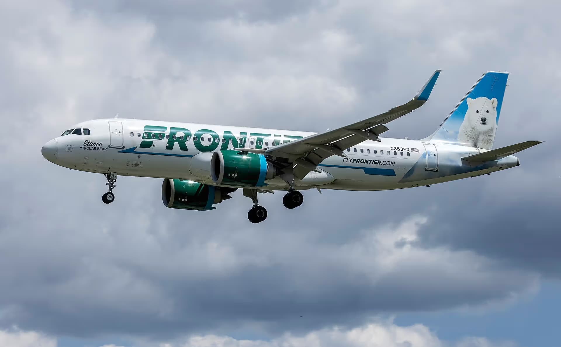 N353FR — Airbus