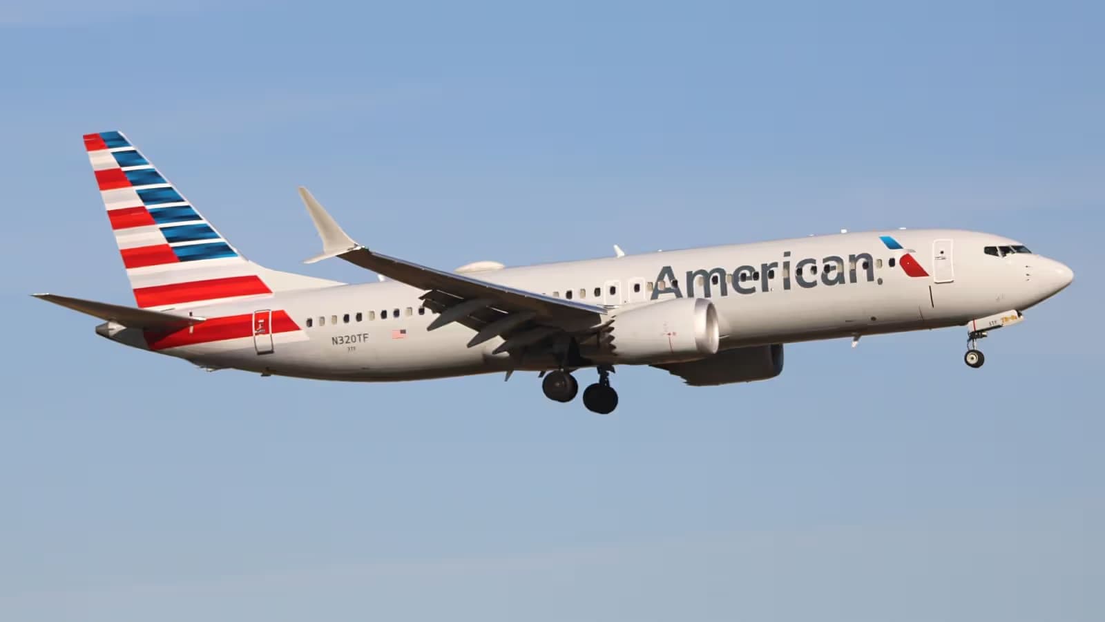 N320TF — Boeing