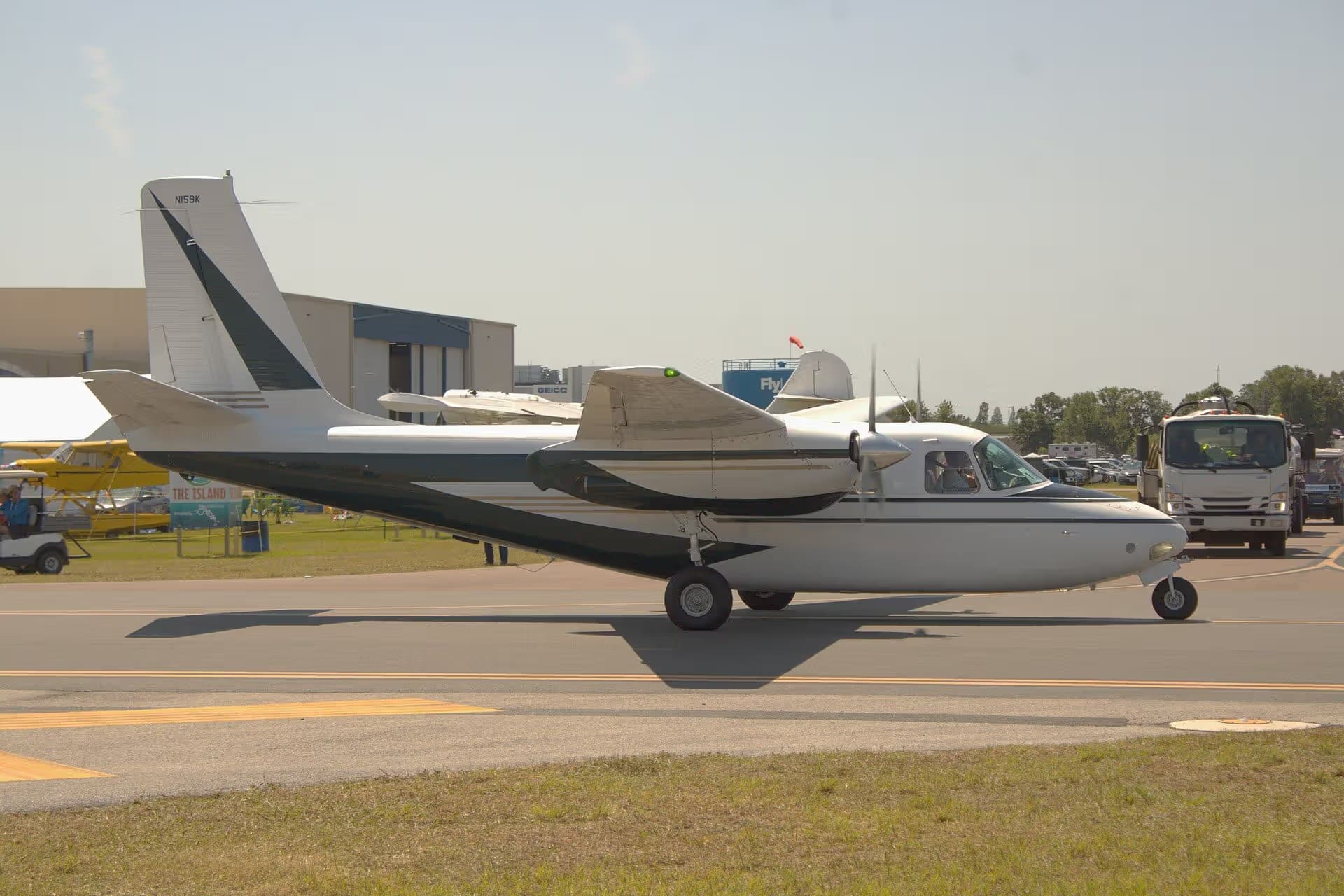 N159K — Twin-engine aircraft