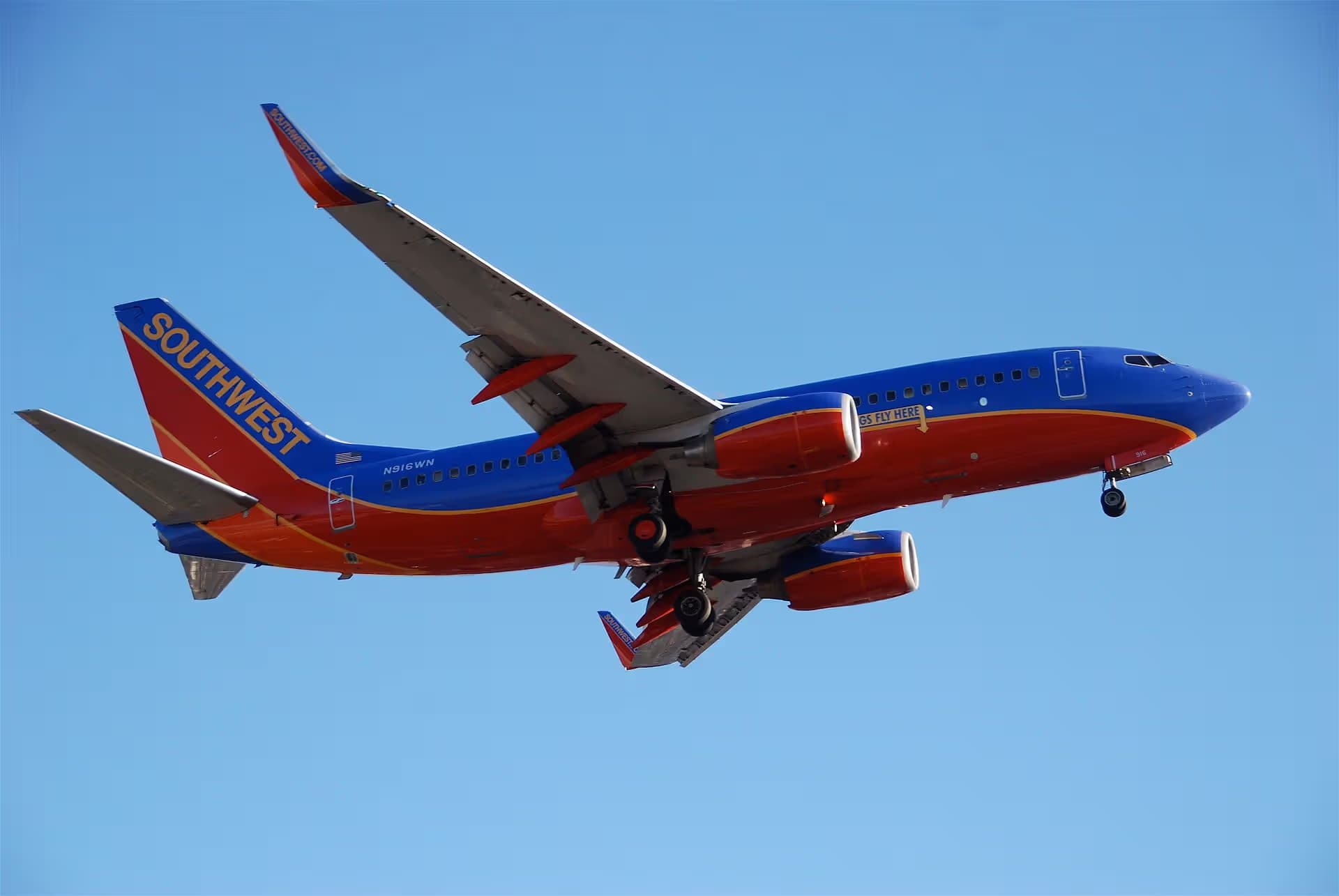 N916WN — Boeing
