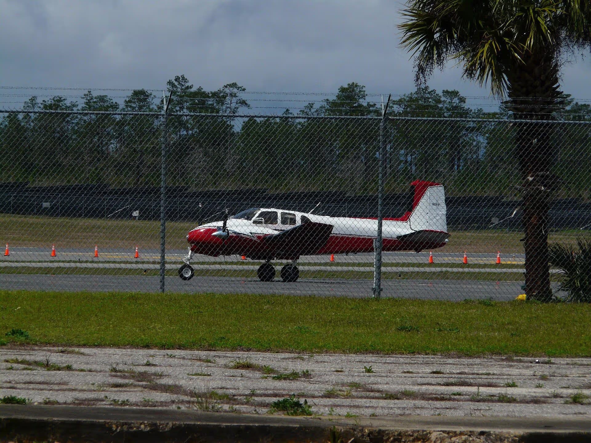 N261B — Beechcraft at Tallahassee International Airport