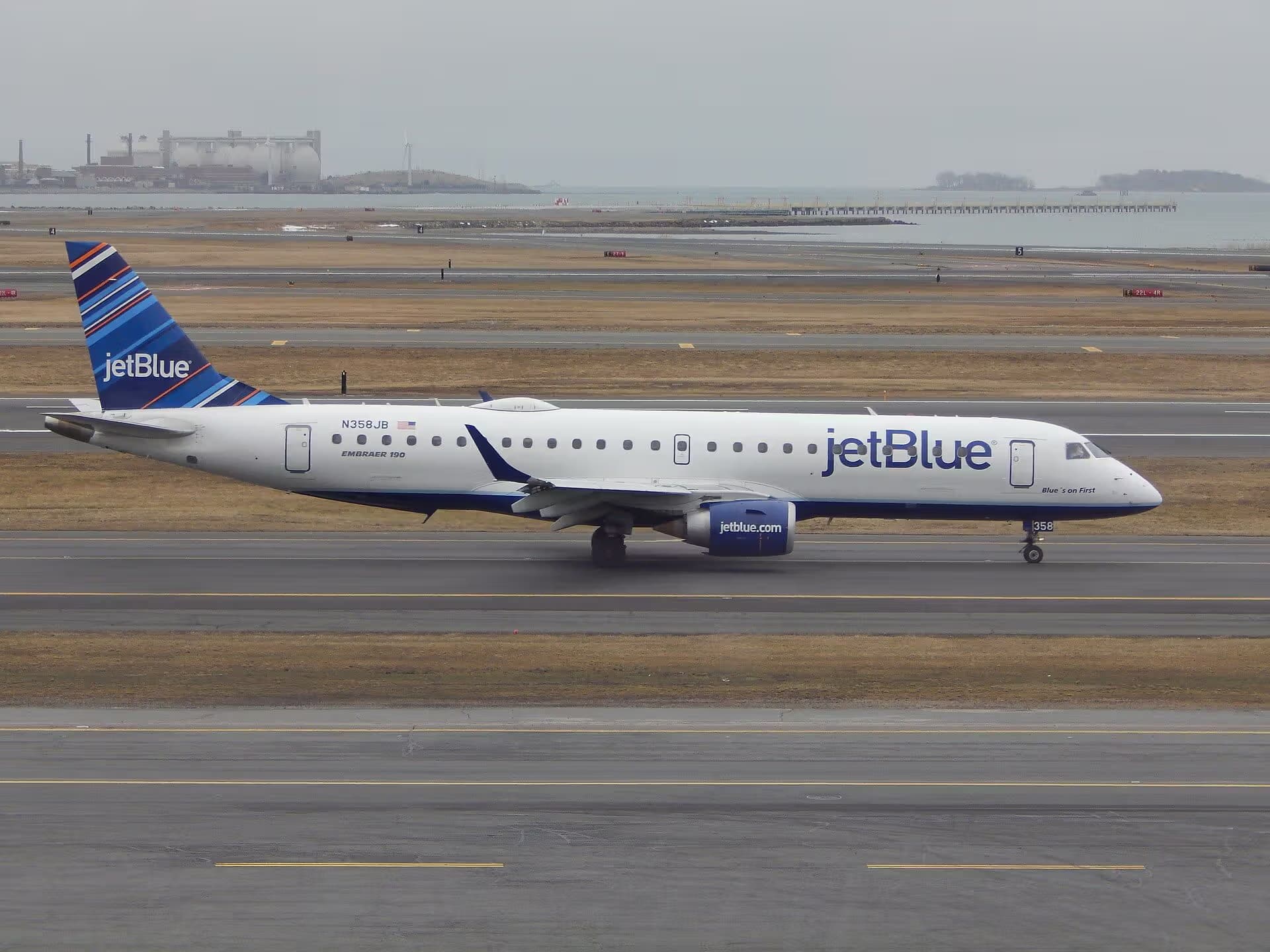 N358JB — Embraer