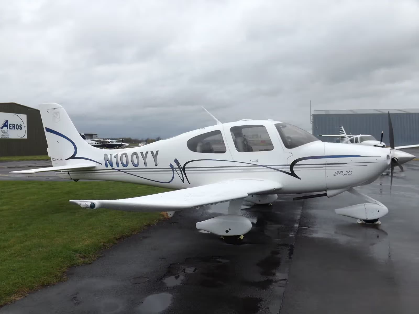 N100YY — Cirrus