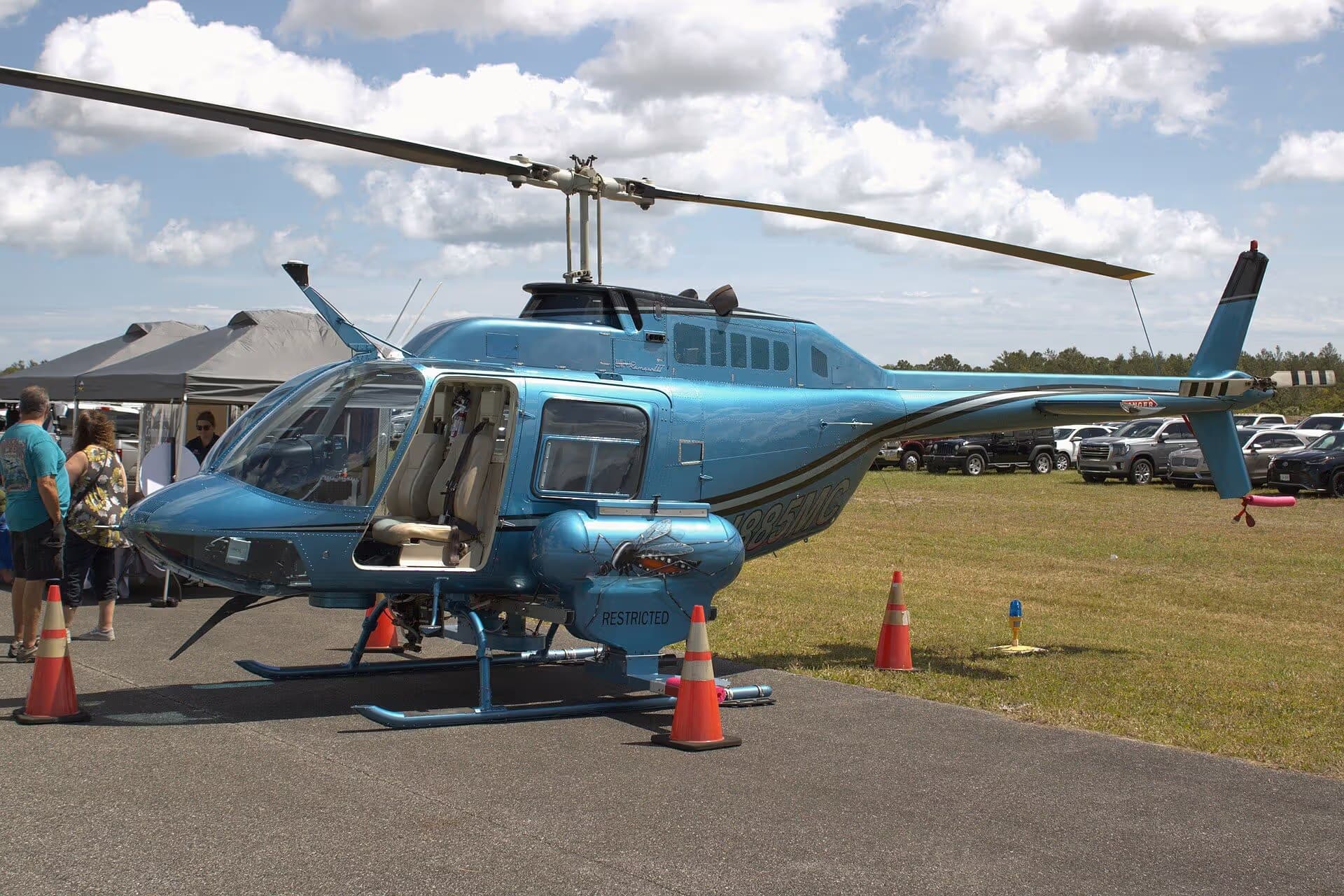 N885MC — Helicopter