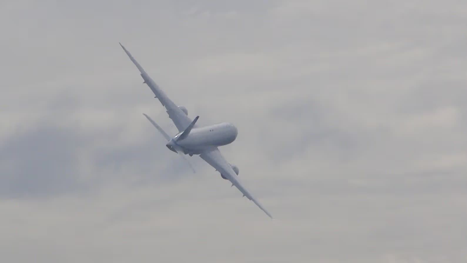 N787BX — Boeing