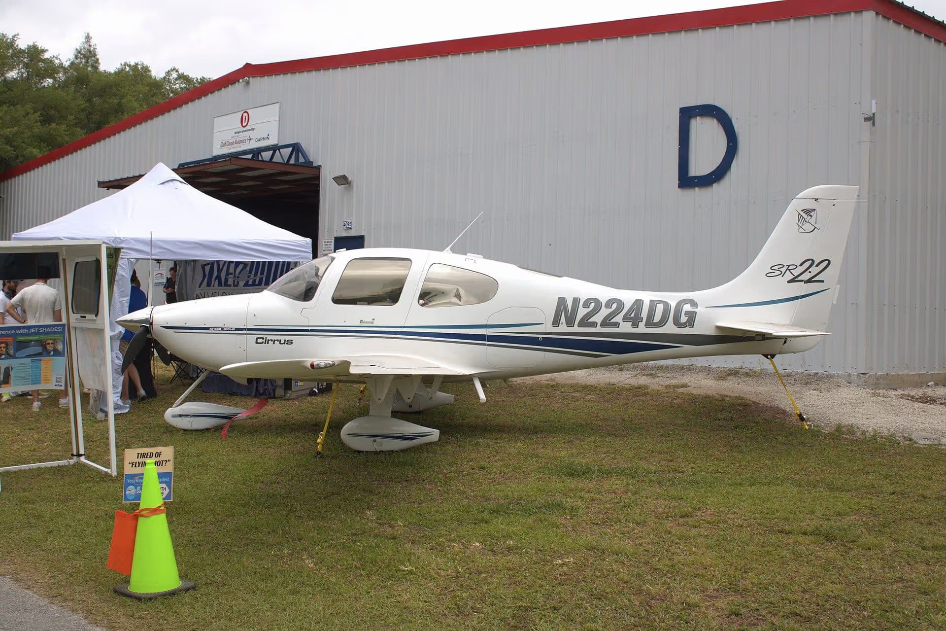 N224DG — Cirrus