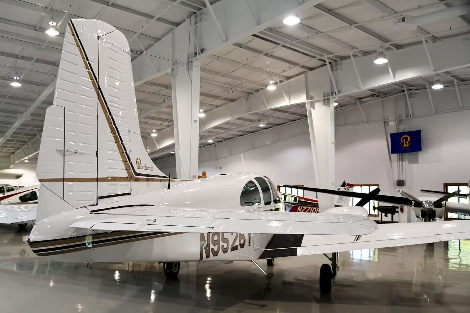 N9526Y — Beechcraft