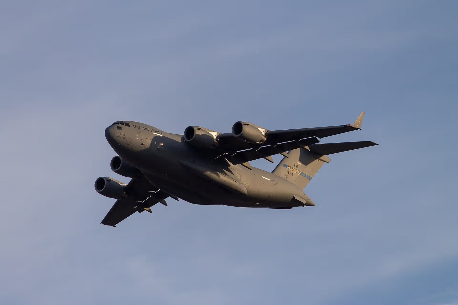 Unidentified — Aircraft