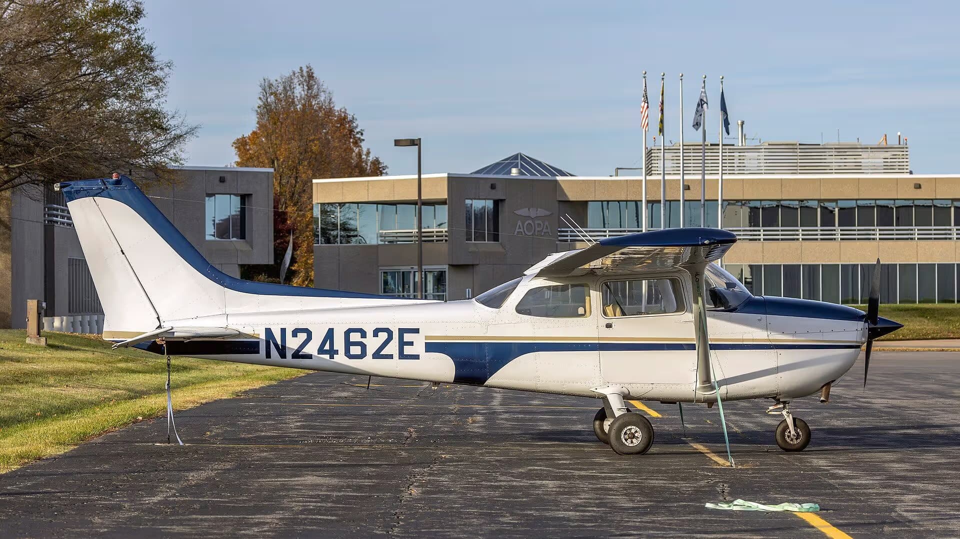N2462E — Single-engine aircraft