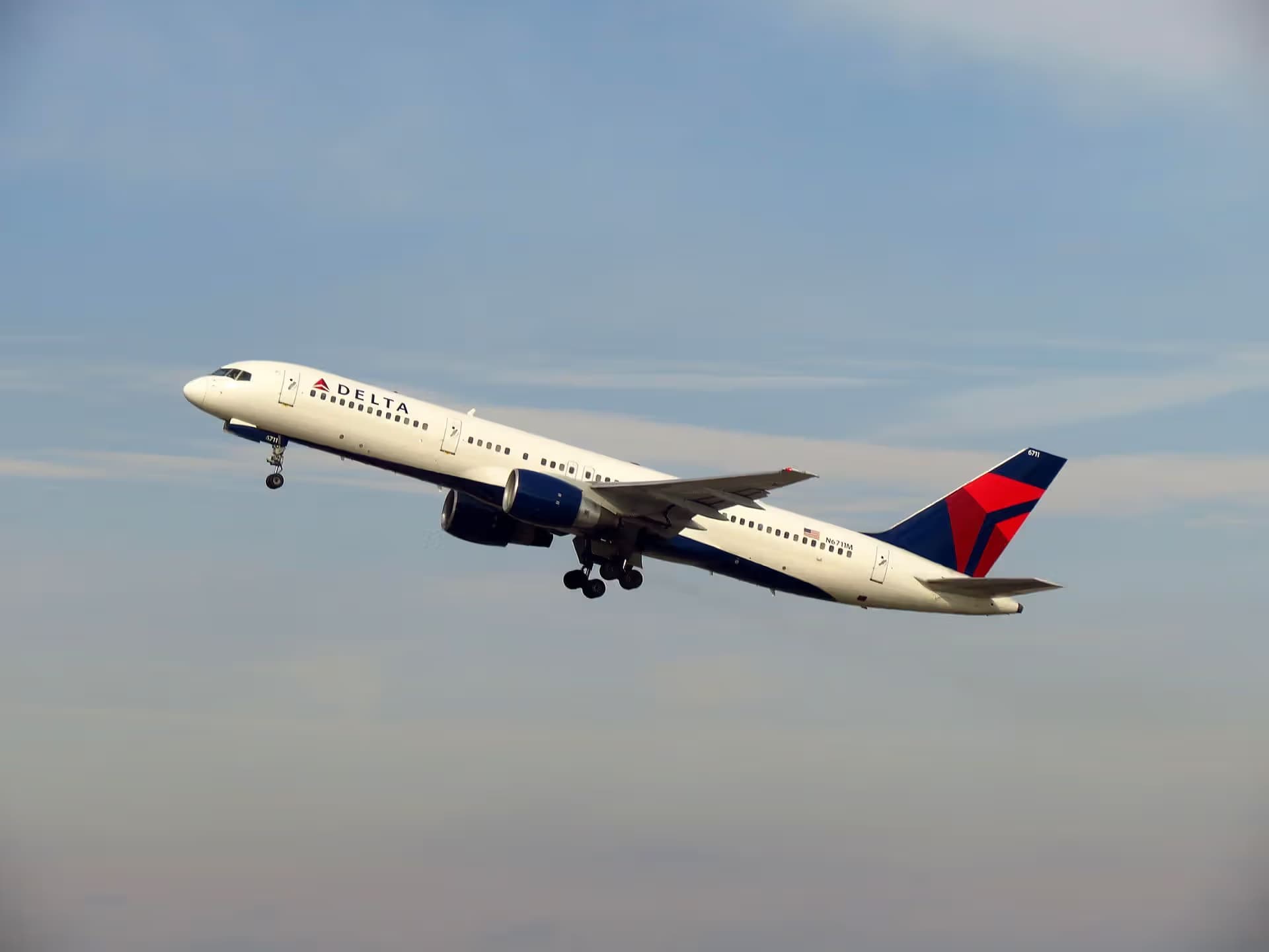 N6711M — Boeing