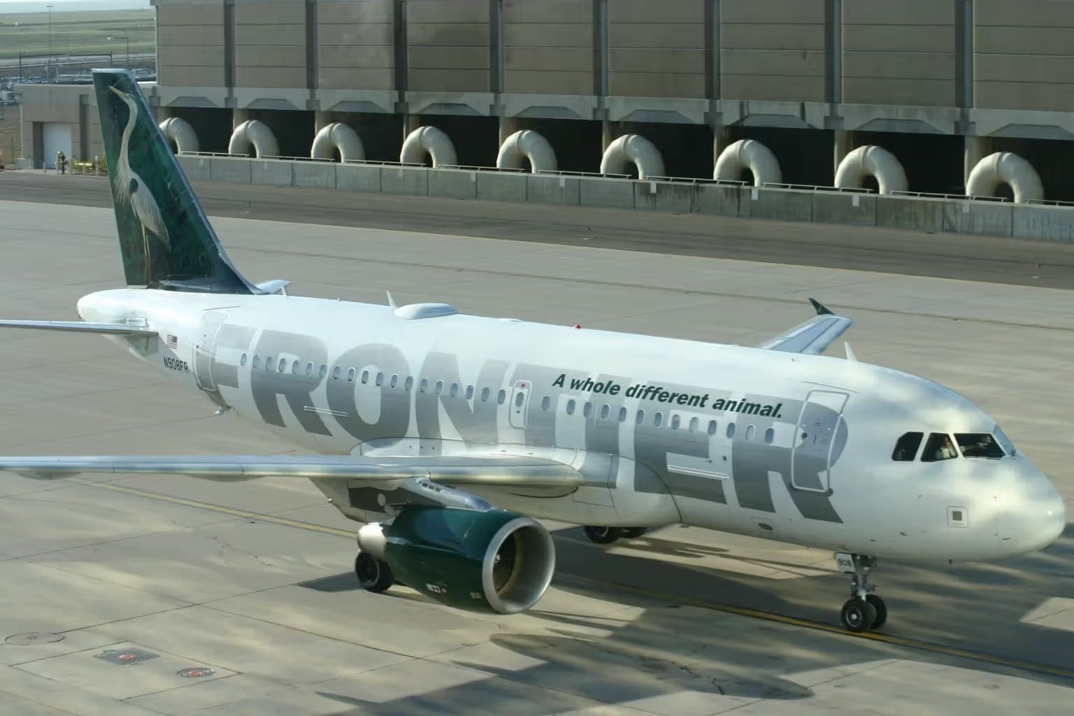 N908FR — Airbus