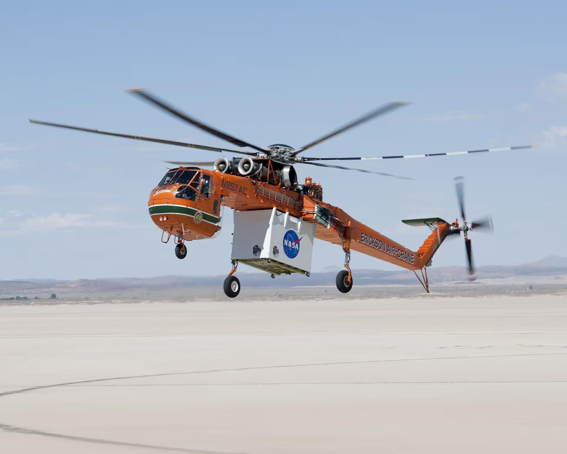 N957AC — Helicopter
