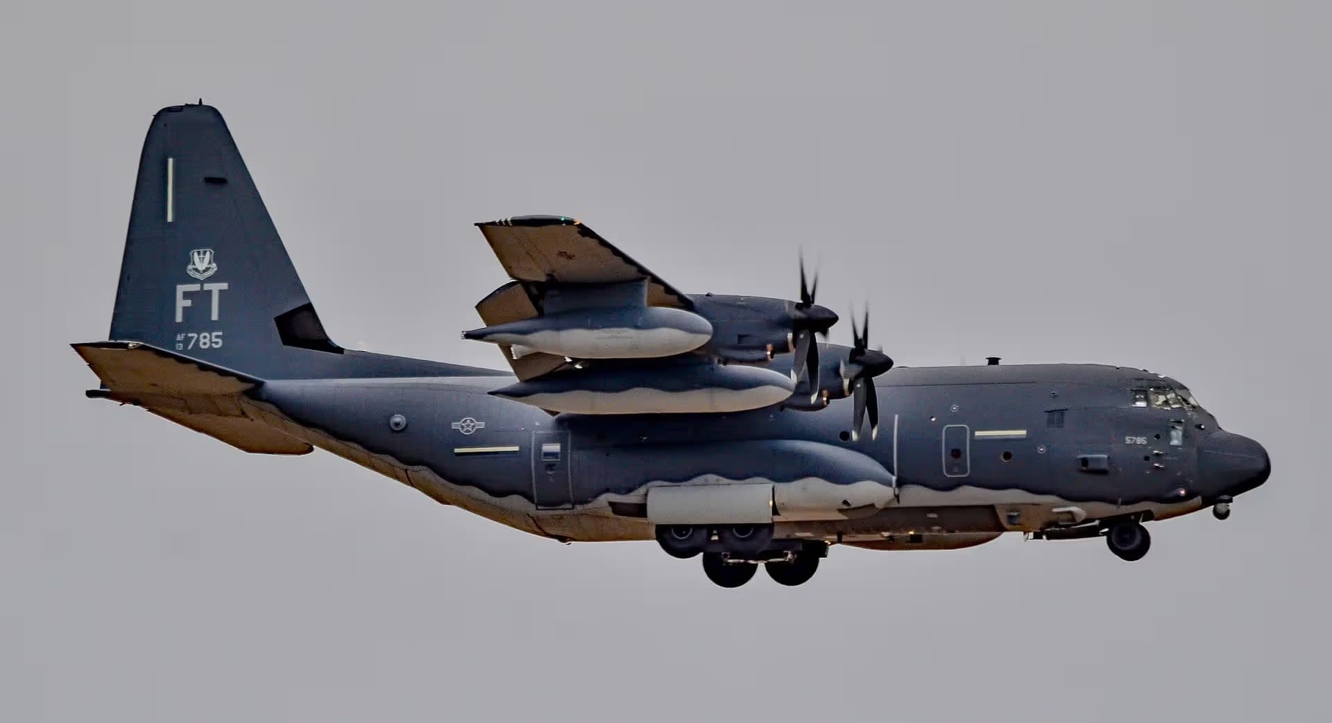 Unidentified — Aircraft