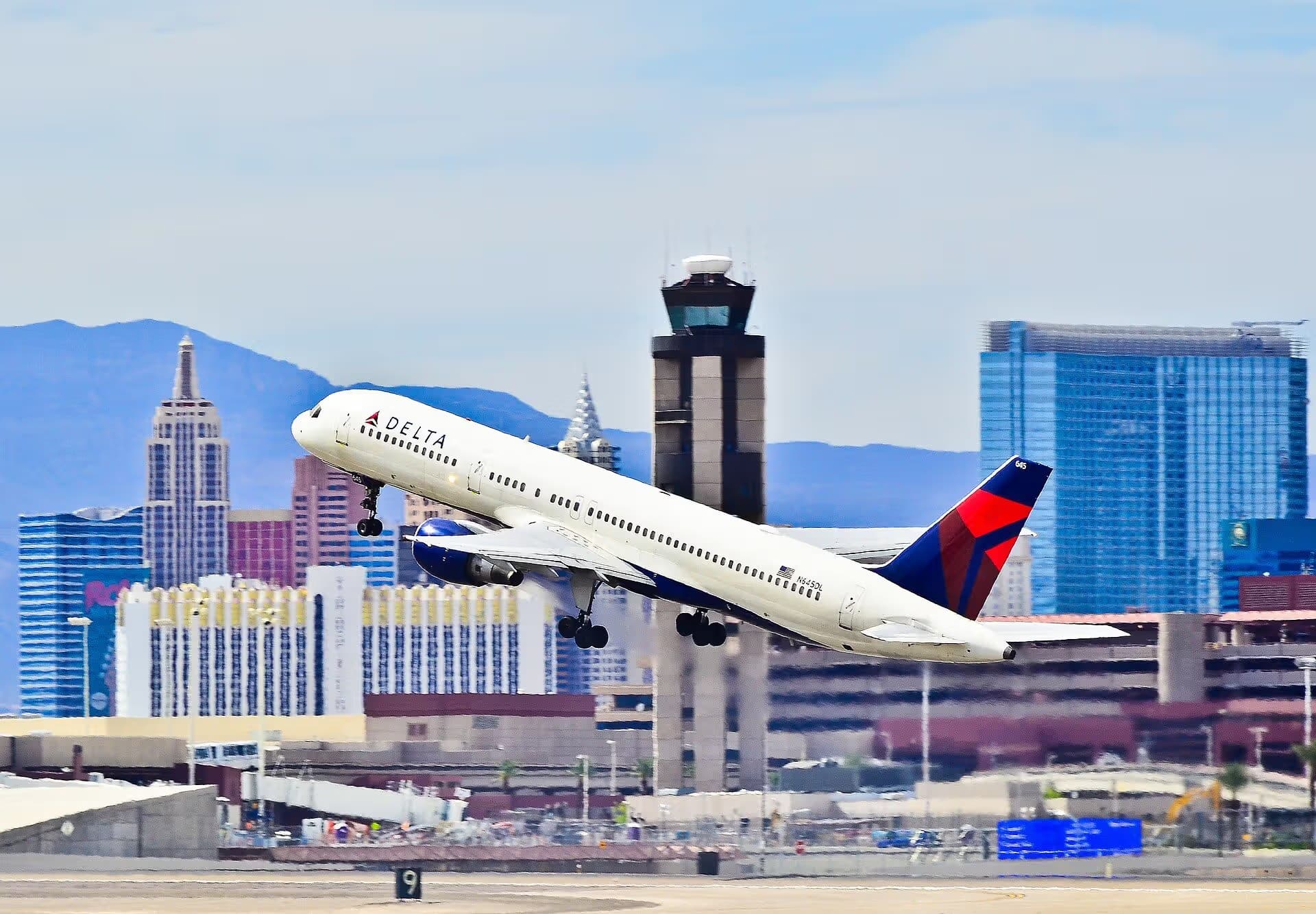 N645DL — Boeing