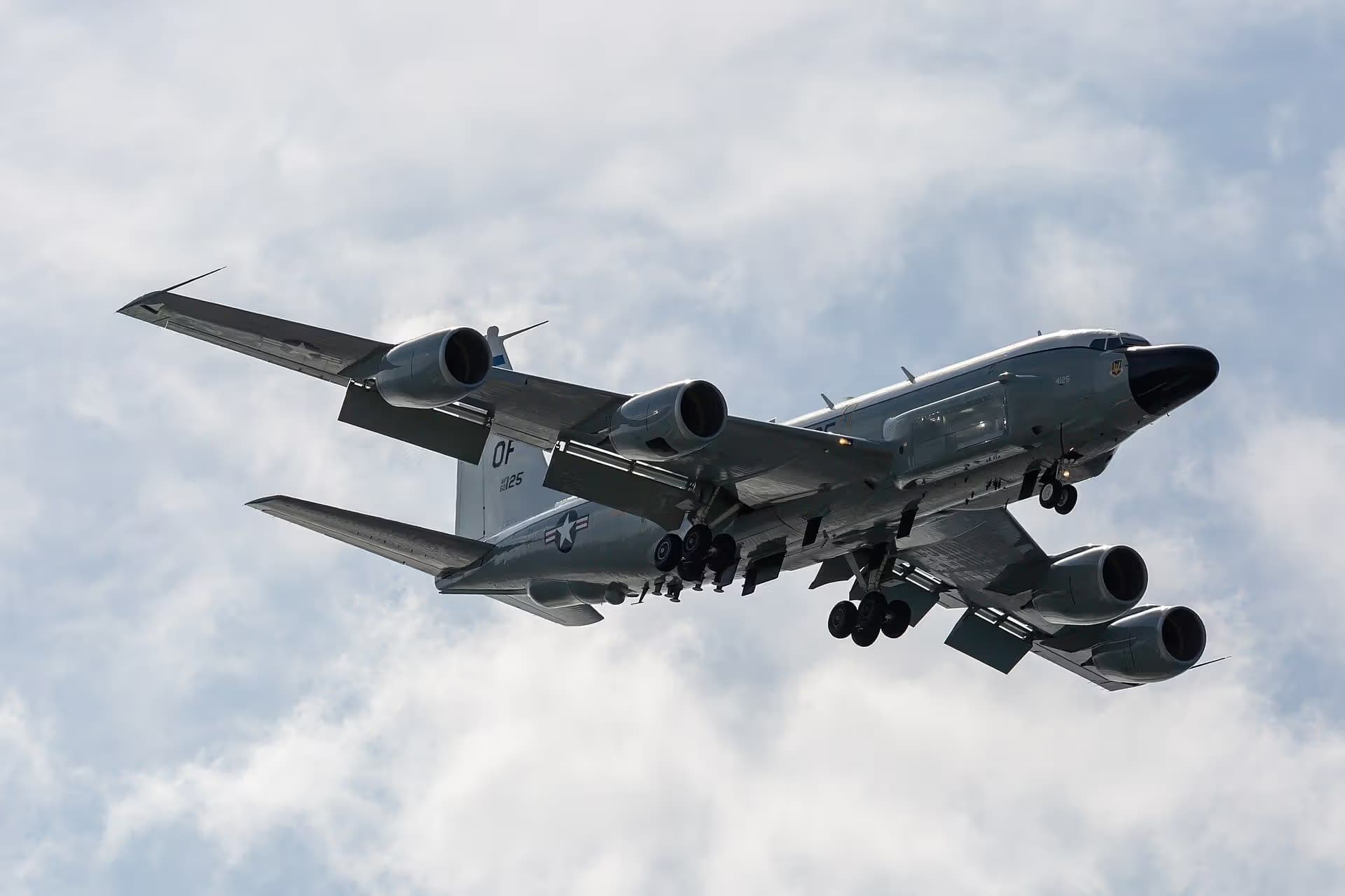 Unidentified — Boeing