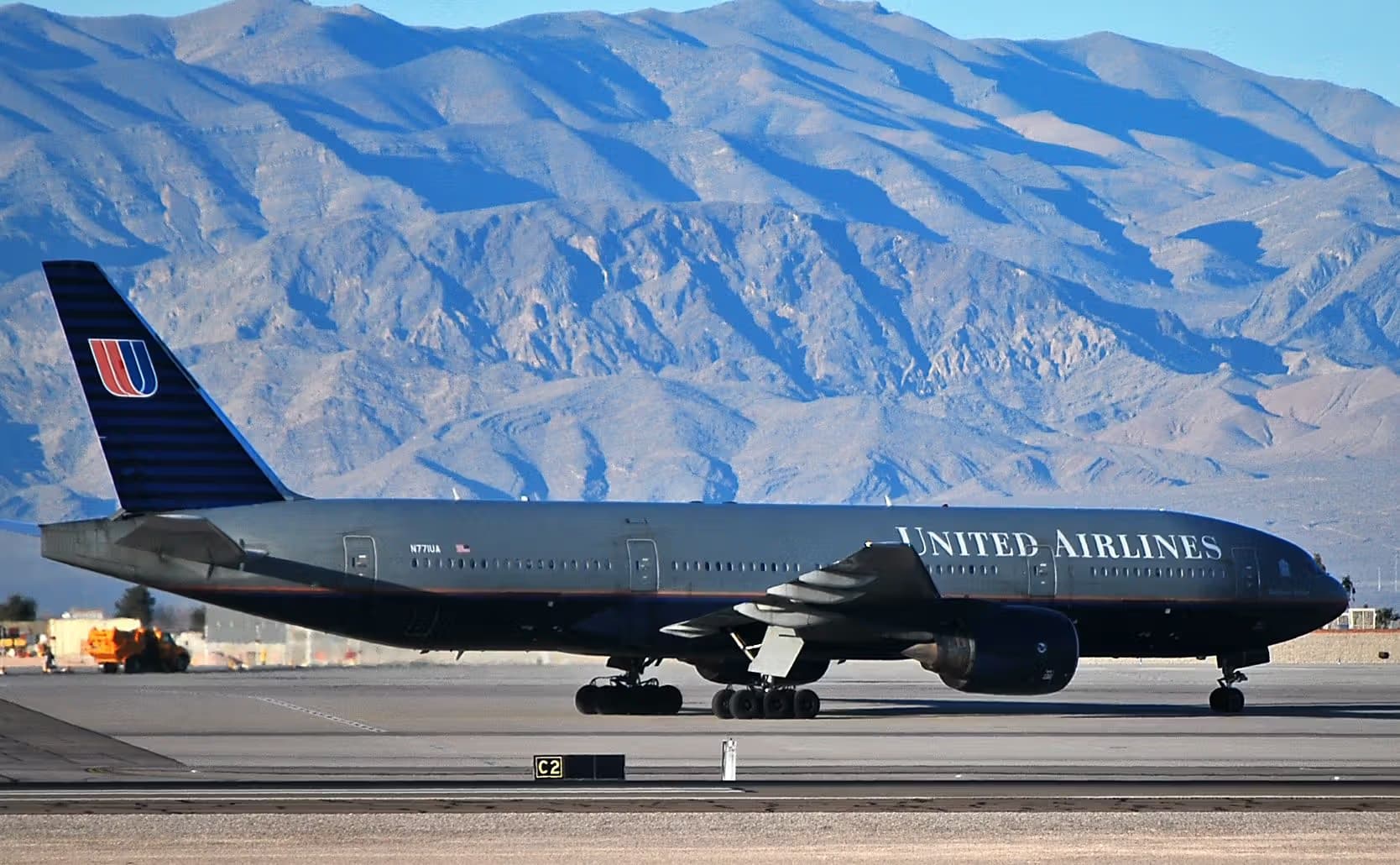 N771UA — Boeing