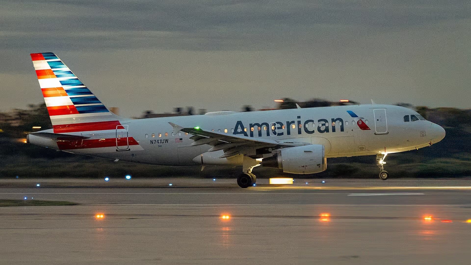 N741UW — Airbus