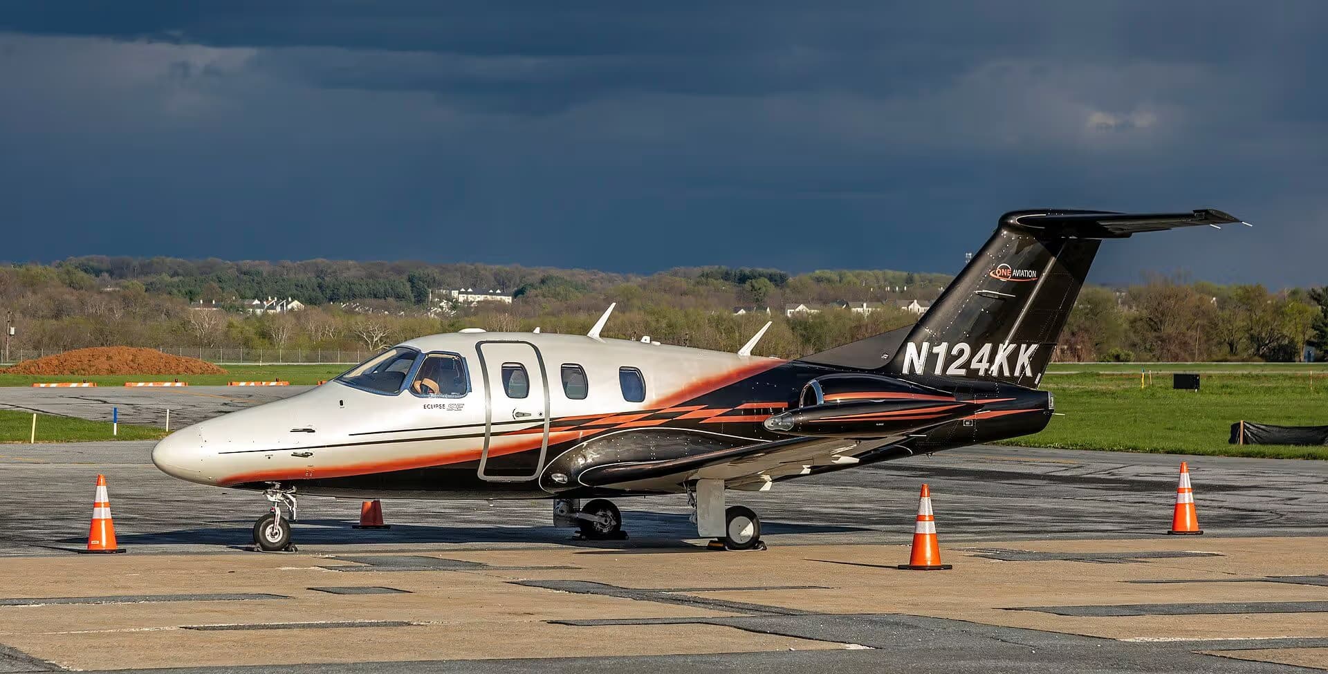N124KK — Business jet