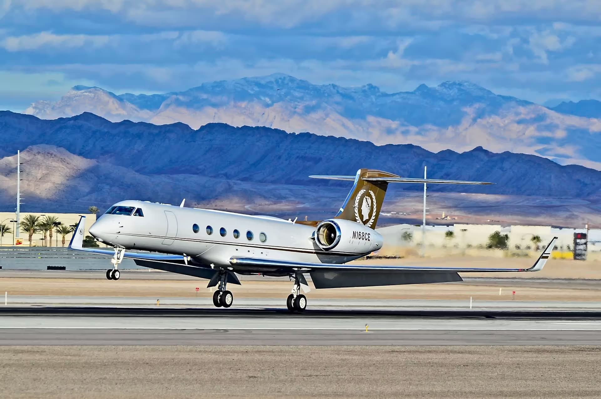N168CE — Gulfstream